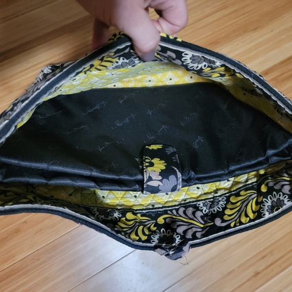 Vera Bradley Tote Bag Retired Baroque Pattern Black, White & Chartreuse - Picture 5 of 7